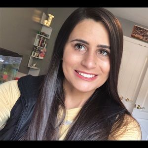 Meet your Posher, Jessica